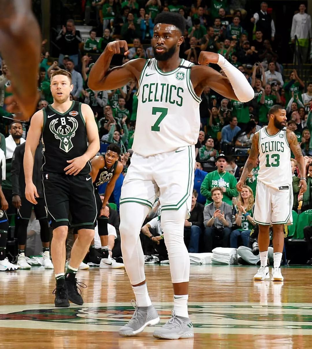 亚冠倒计时，新奥尔良鹈鹕赛后防线松动，细节引发关注，更衣室稳定，细节决定成败