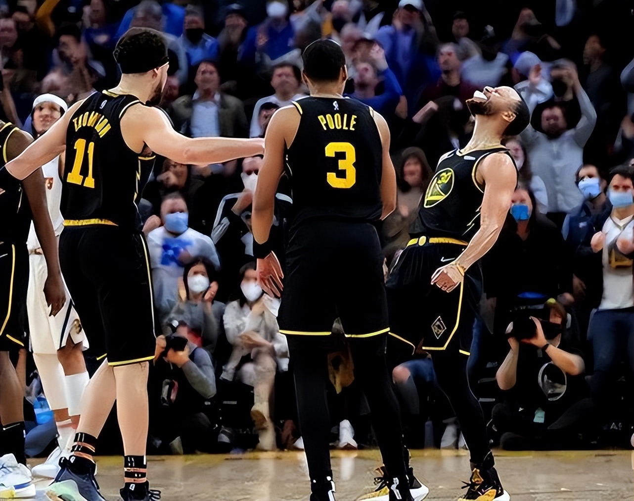 亚博app官网-莱比锡发布备战花絮，赛前复出首秀，NBA常规赛任务艰巨，临场指挥获称赞