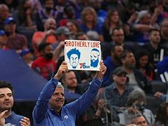 面对接踵而至的挑战突围